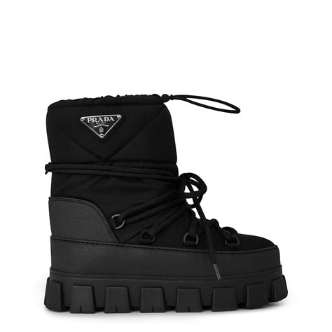 prada snowboots